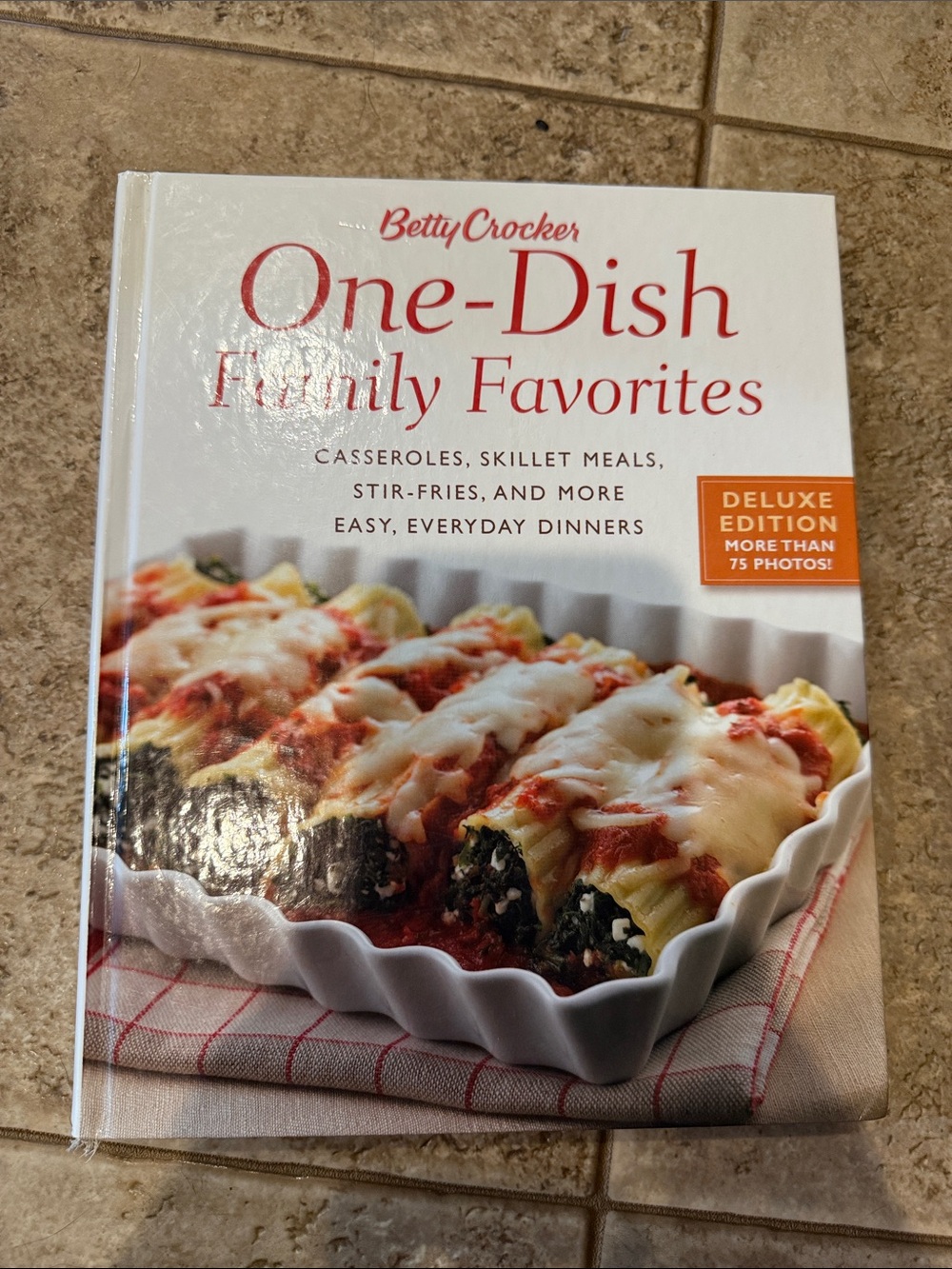 Betty Crocker One-Dish Family Favorites Cookbook - White & Red Cover